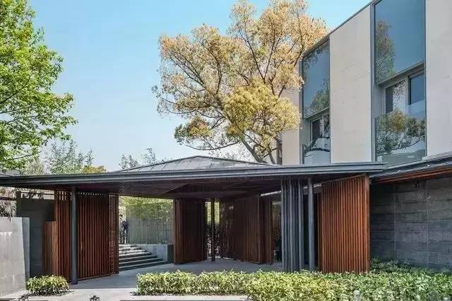 論新中式建筑中的景觀手法，傳統(tǒng)藝術(shù)構(gòu)造