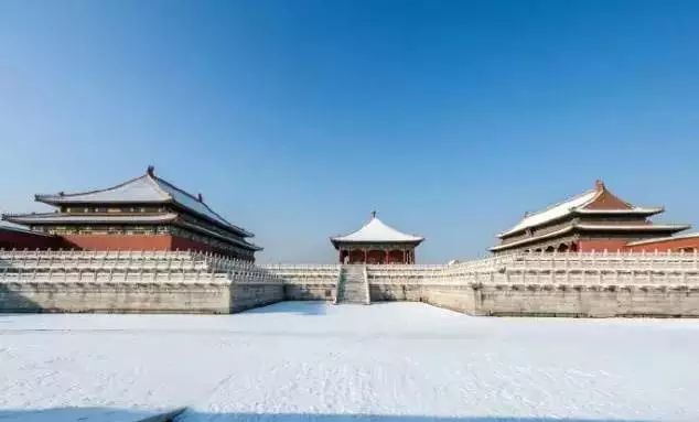 最美中國古建筑：紫禁城下雪了！