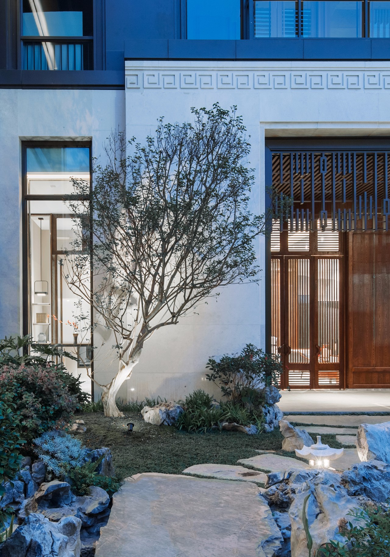 古典中式園林庭院設(shè)計(jì)：構(gòu)設(shè)詩一般的自然靈界
