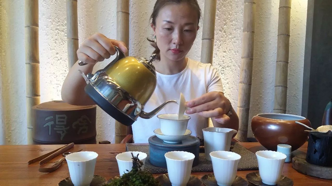 武夷山·山玖如意莊，一杯清茶一萬(wàn)個(gè)品茶人
