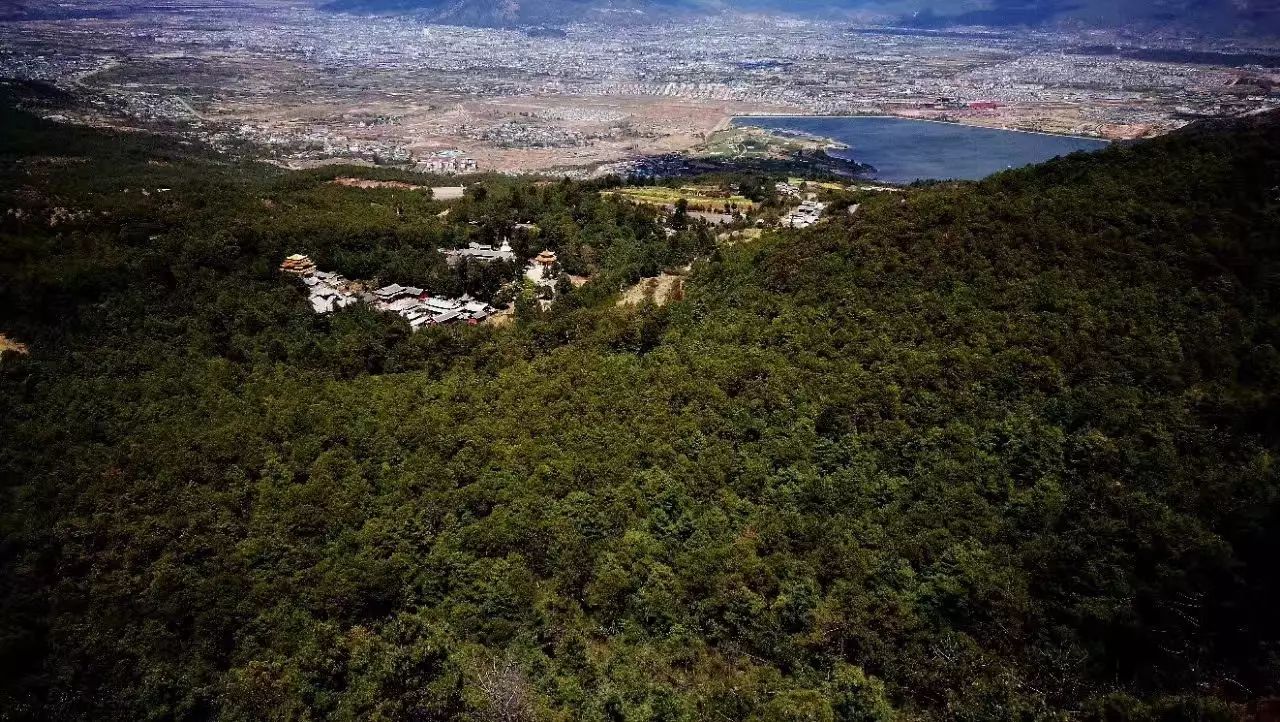 松贊麗江林卡，歷經(jīng)千百年歲月流淌的歷史古建