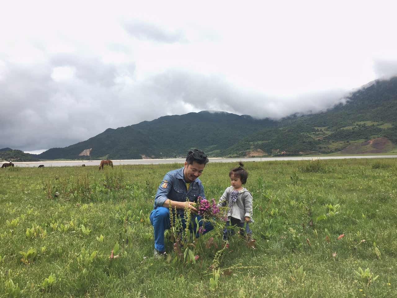 束河桃花塢，在茶馬古道浮生清閑陪父母慢慢變