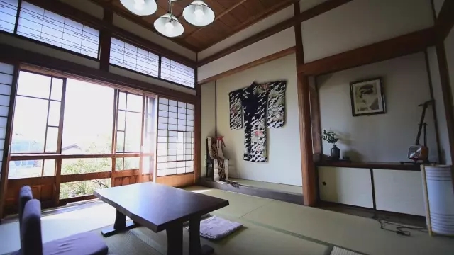 日本黎里古鎮(zhèn)水岸寒舍民宿，一起住進(jìn)這座海邊
