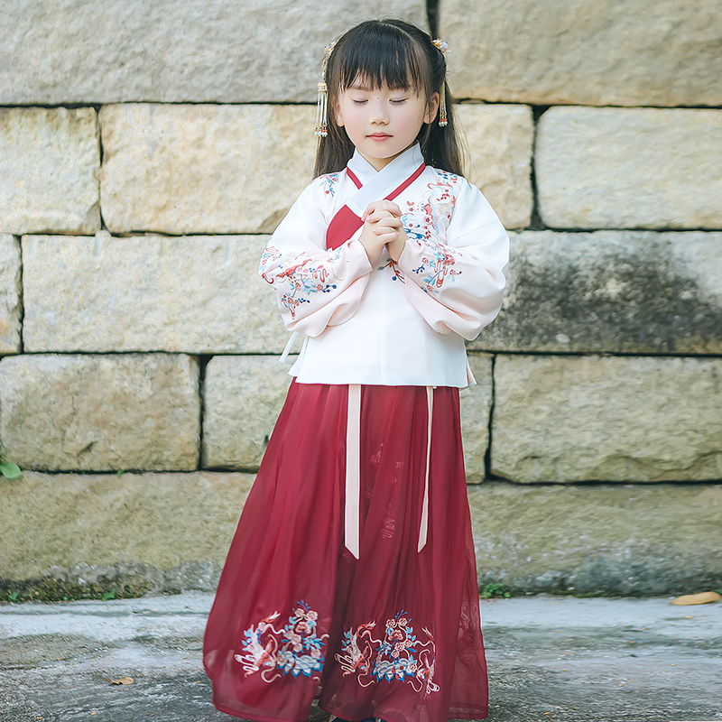 祥云花卉錦鯉刺繡漢服，清新淡雅漢服兒童裝