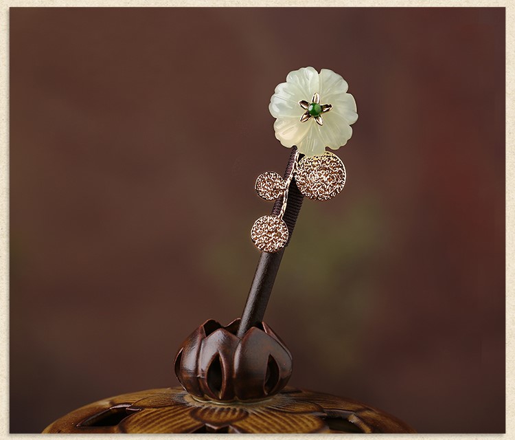 古典盤發(fā)玉花珠釵，古風(fēng)岫玉發(fā)釵發(fā)簪頭飾