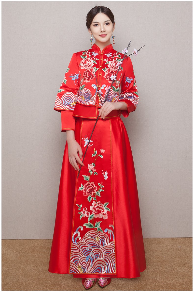 牡丹花刺繡新娘結婚禮服，波浪紋邊中式禮服
