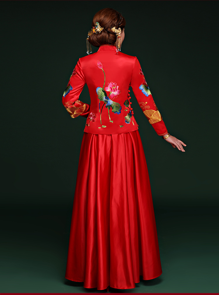 荷塘鴛鴦戲水中式禮服，中國(guó)風(fēng)新娘結(jié)婚禮服