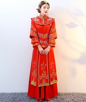 紅色復(fù)古典雅中式禮服，新娘結(jié)婚禮服