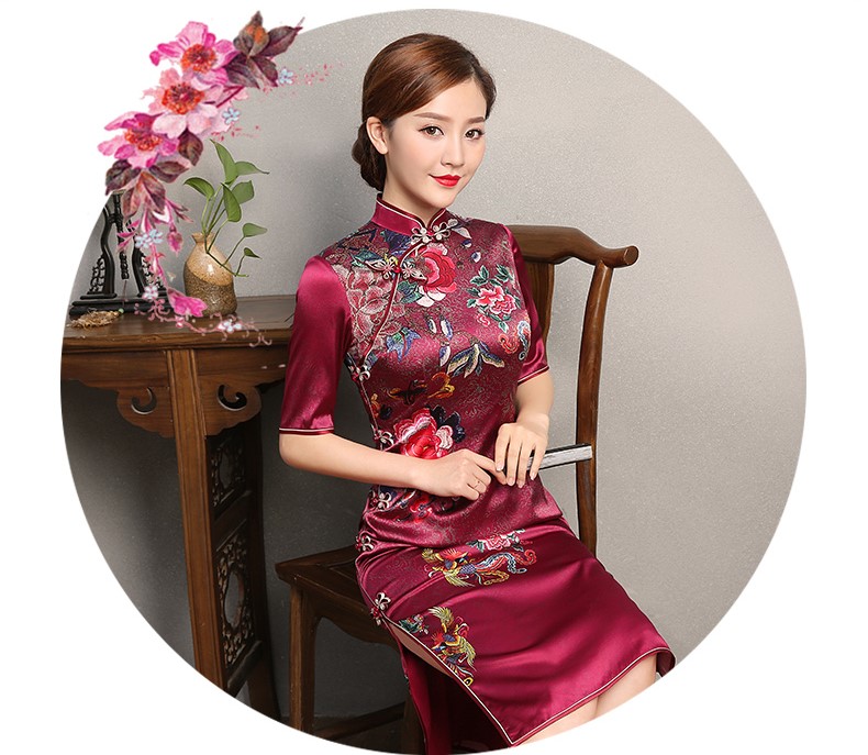 彩鳳印花紅色旗袍，端莊大氣鳳凰牡丹旗袍裙