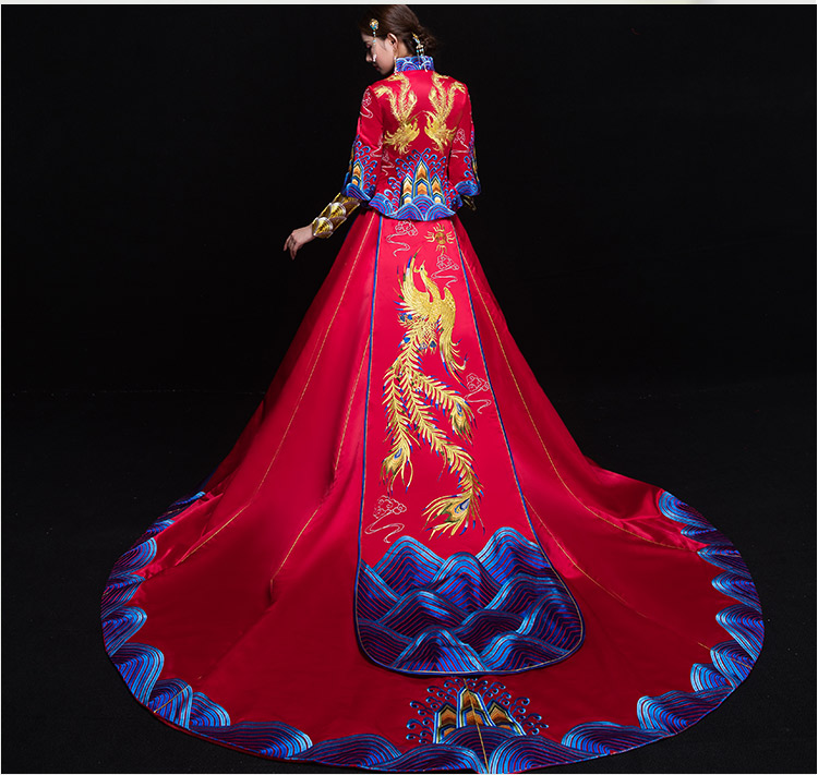 復(fù)古典雅中國(guó)風(fēng)新娘禮服，奢華拖尾中式禮服