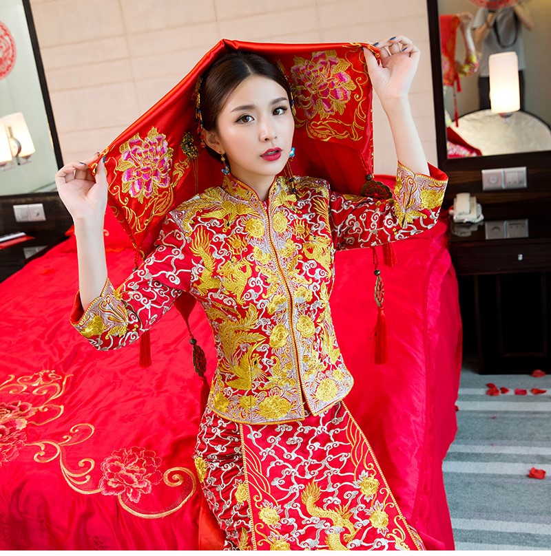 龍鳳褂中式婚禮禮服，時尚中國風(fēng)新娘禮服