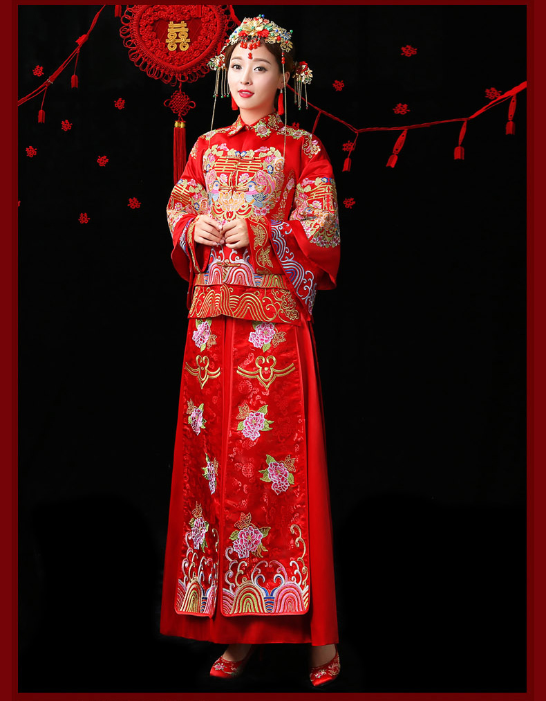 古典中國風(fēng)中式禮服，紅色結(jié)婚新娘禮服