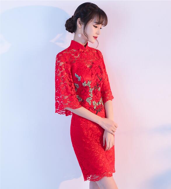復古立領(lǐng)中袖中式禮服