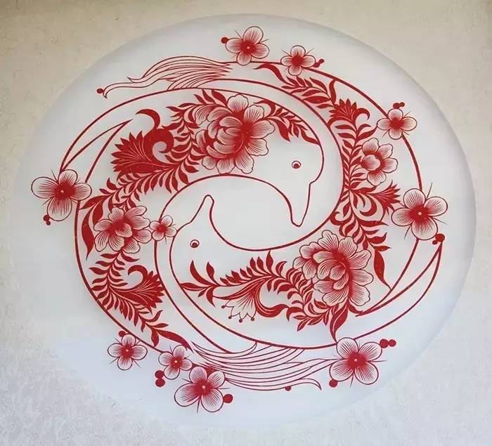剪紙藝術(shù)作品：一次鏤空一根線條的信仰！