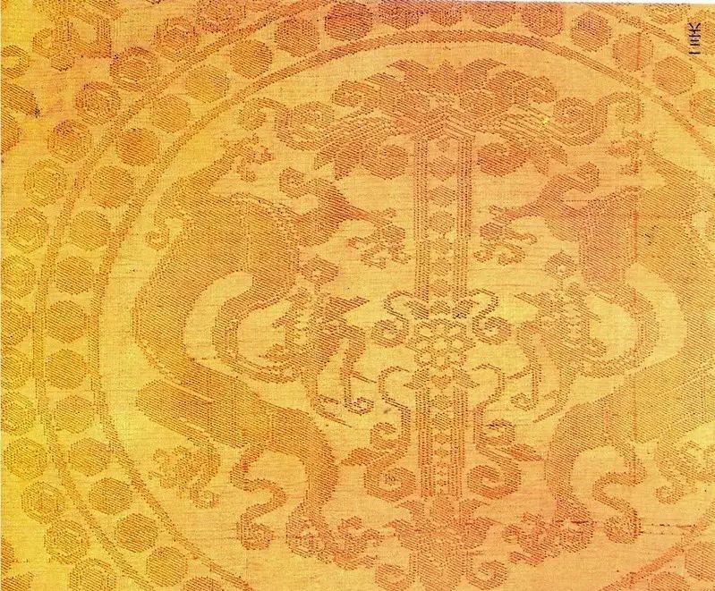 最華麗的傳統(tǒng)花布，《源氏物語》的中國絲織品