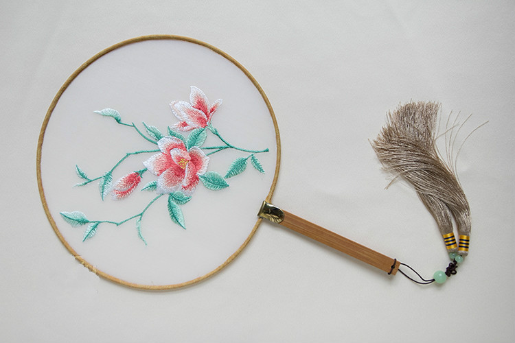 古典茉莉花刺繡團扇，復古繡花宮扇工藝扇子