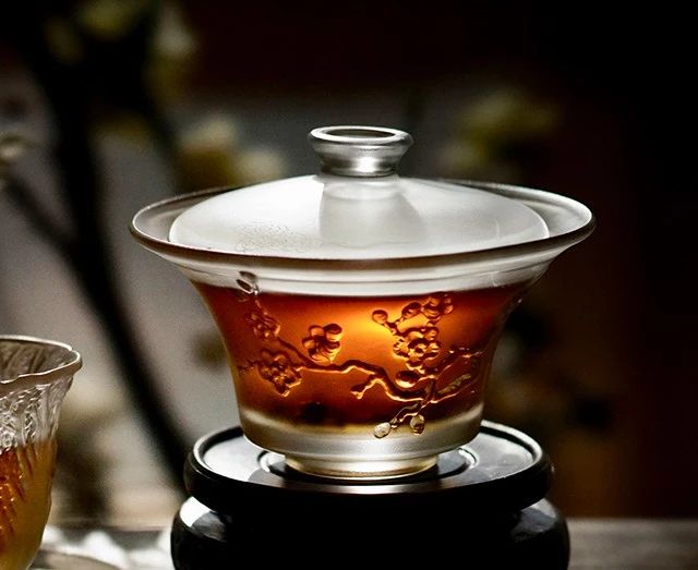 琉璃茶具美哉！淺析精致茶具設(shè)計(jì)介紹