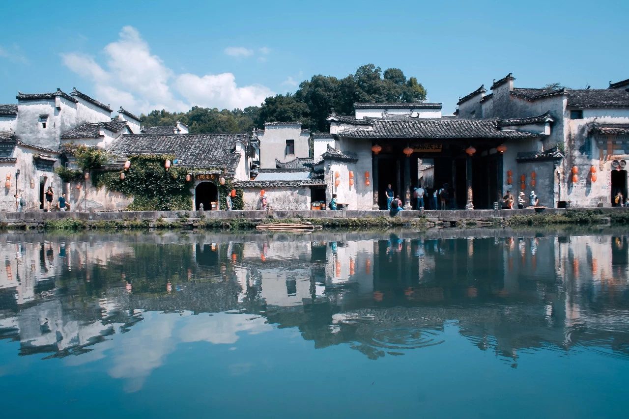 避暑游玩攻略：給這個炎熱夏日一抹清涼的景色