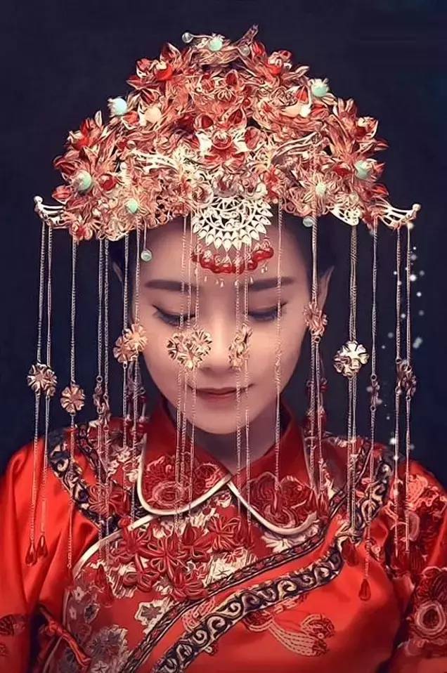 最美中國風(fēng)嫁衣，中式婚禮中式禮服美醉了