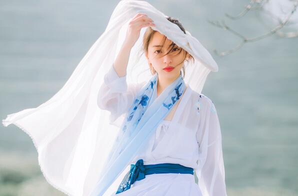 古裝女子人像攝影，白衣女子攝影照片