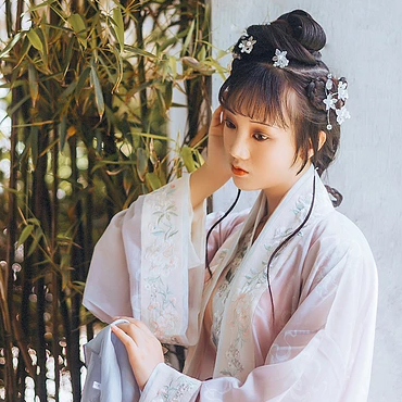 優(yōu)雅庭院女生頭像，唯美古風(fēng)真人頭像