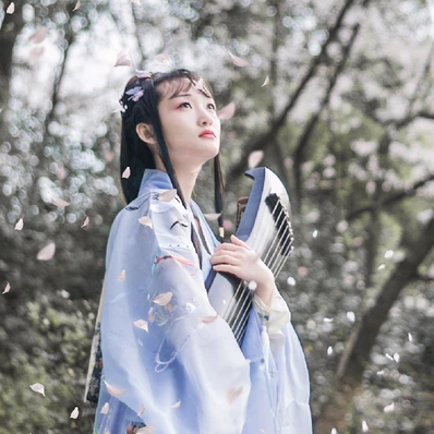 清新粉花女生頭像，唯美古風(fēng)真人頭像