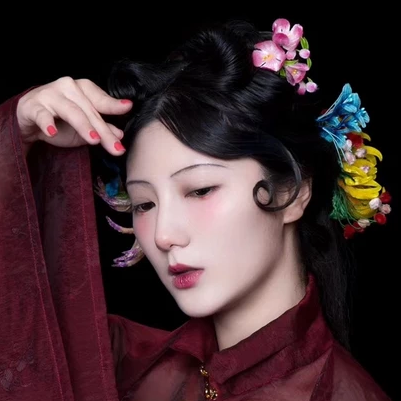 典雅梅花女生頭像，唯美古風(fēng)真人頭像