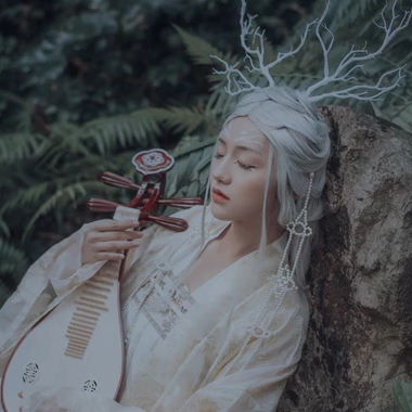 森林精靈文藝女生頭像，唯美古風(fēng)真人頭像