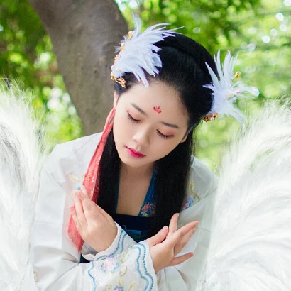 羽毛女生頭像，唯美古風(fēng)真人頭像