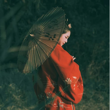 文藝紅衣帶傘女生頭像，唯美古風(fēng)真人頭像