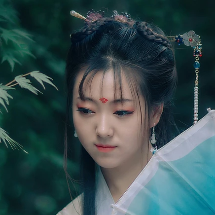 唯美漢服女生頭像，古風(fēng)真人女子頭像