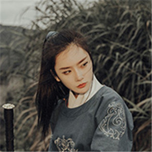 俠風(fēng)滿溢古風(fēng)真人頭像，英氣女生頭像